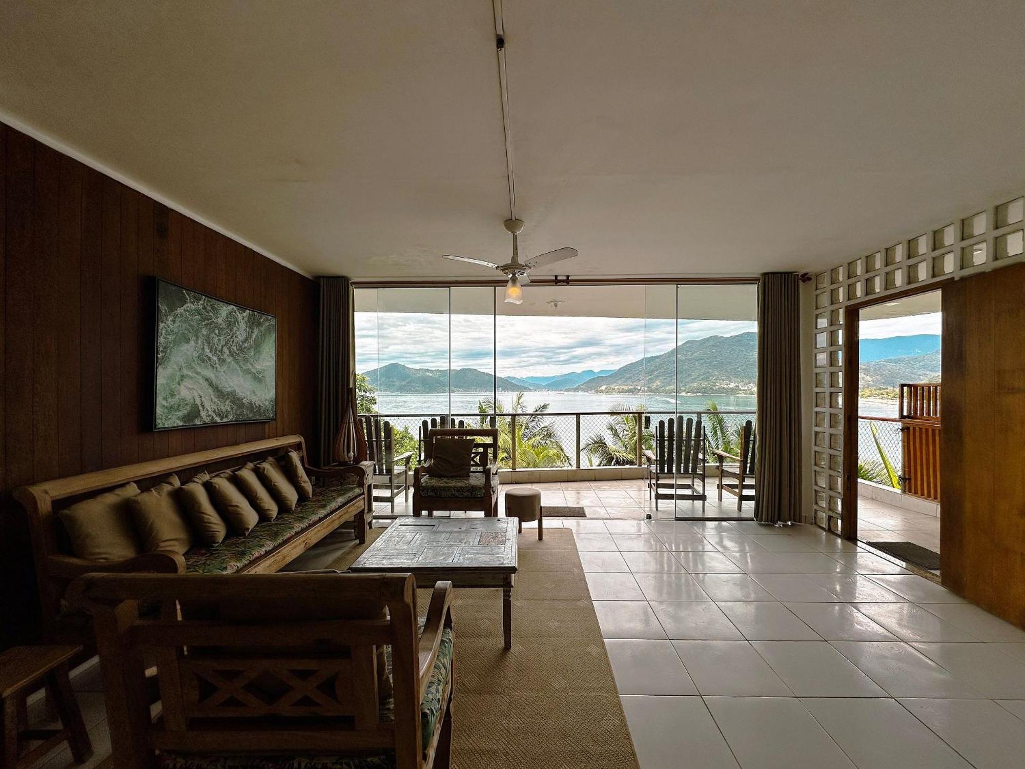 Casa Em Vista Incrivel Beira-mar Holiday home *